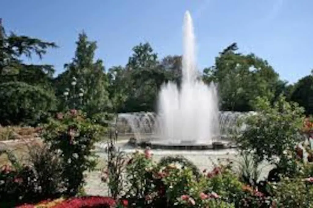 Apartment Toulouse Grand T2 Climatise Proche Place Dupuy
